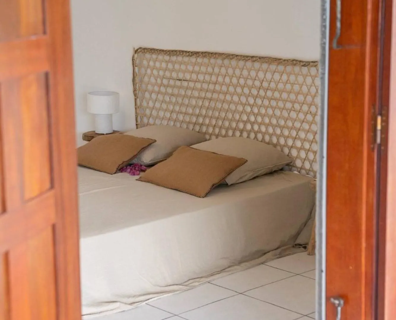 Spacious Villa Corossol With Pool Le Gosier