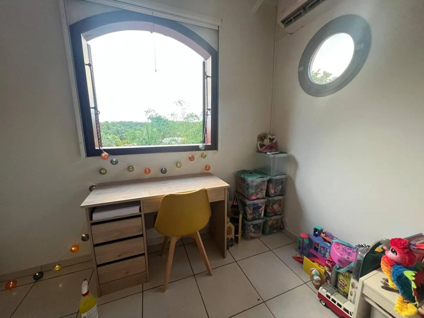 Spacious Villa Corossol With Pool Le Gosier